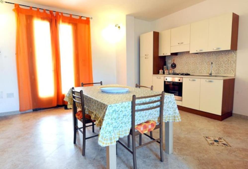 Casa Vacanze La Casa Di Katia Castro  المظهر الخارجي الصورة