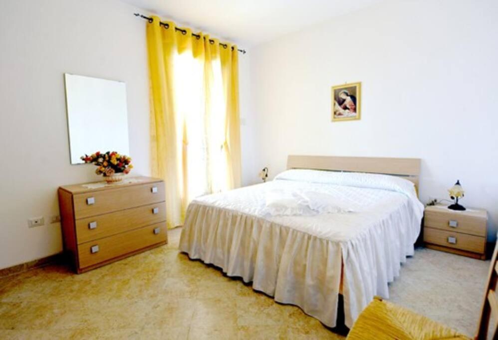 Casa Vacanze La Casa Di Katia Castro  المظهر الخارجي الصورة